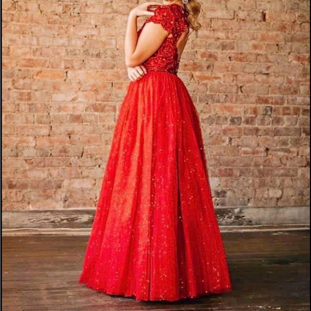 Sherri Hill red pageant dress size 8